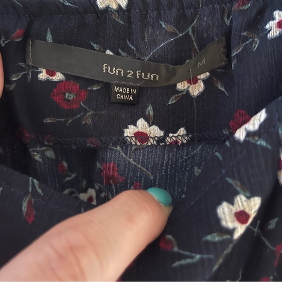 Fun2Fun dress - Stitch Fix - NWT - Size M - Picture 5 of 5